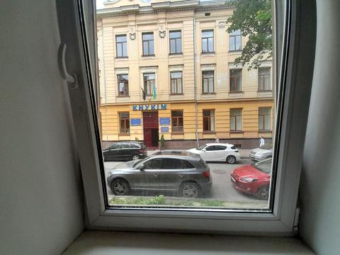 квартира за адресою В'ячеслава Чорновола просп. (), 9