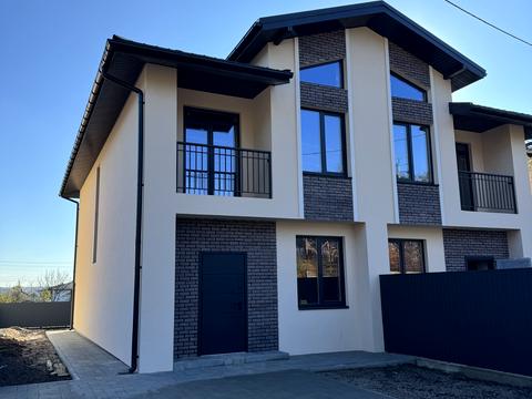 будинок за адресою незалежності