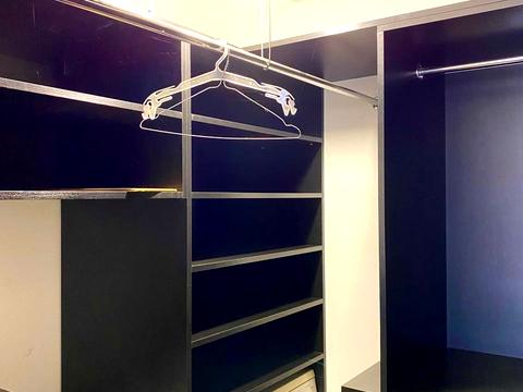 квартира за адресою Космонавтів просп., 63