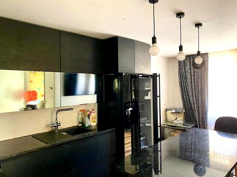 квартира за адресою Космонавтів просп., 63