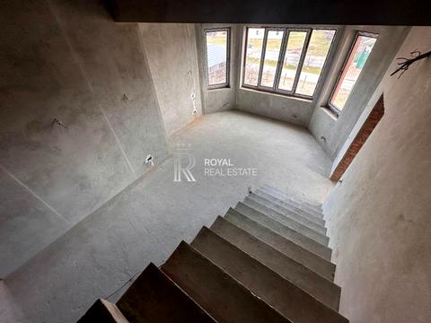 будинок за адресою зоряний, 4