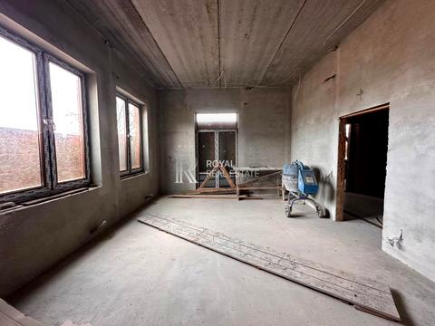 будинок за адресою зоряний, 4