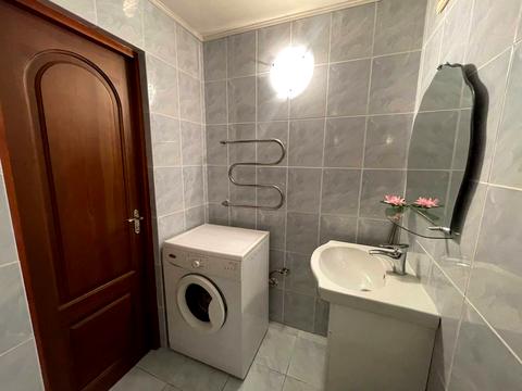 квартира за адресою Миколи Карнаухова вул. (Мірющенка), 41