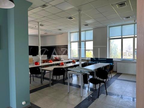 коммерческая по адресу Василя Макуха ул. (Івана Шевцова), 1