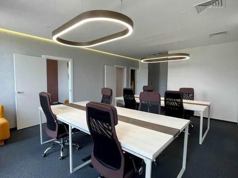 комерційна за адресою Антоновича вул. (Горького), 44