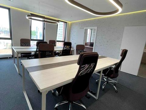 комерційна за адресою Антоновича вул. (Горького), 44