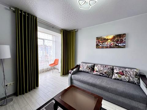 квартира за адресою Андрія Мельника вул., 10