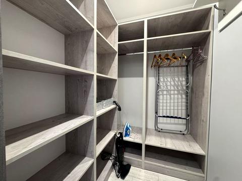 квартира за адресою Андрія Мельника вул., 10