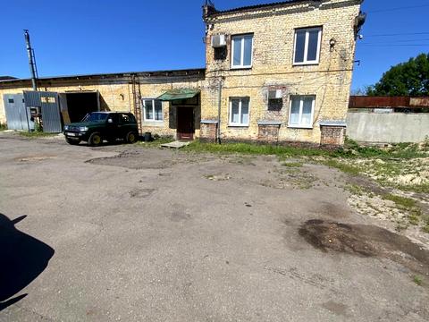 комерційна за адресою Братів Лисиків вул., 1