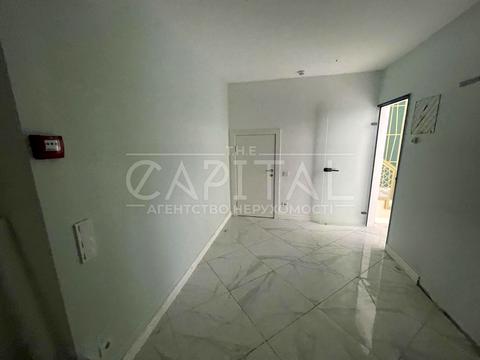 комерційна за адресою Замковецька вул., 106-Б