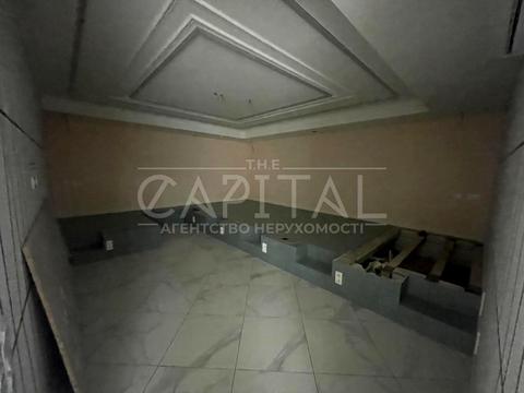 комерційна за адресою Замковецька вул., 106-Б