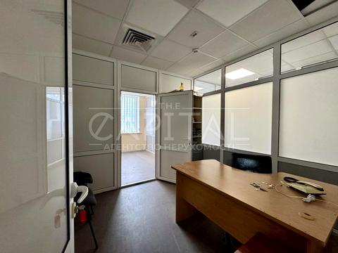 комерційна за адресою Новопечерський пров., 5