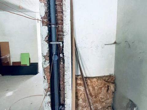 комерційна за адресою Малоголосківська вул., 28