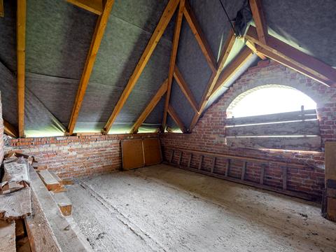 будинок за адресою Романа Сушка вул., 6