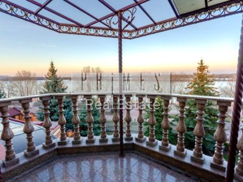 будинок за адресою Київ, Оболонська набережна вул., 7