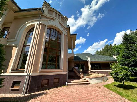 будинок за адресою Центральна