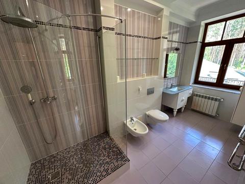 будинок за адресою Центральна