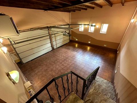 будинок за адресою Центральна