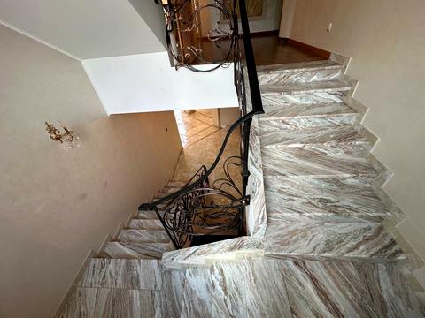 будинок за адресою Центральна