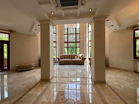 будинок за адресою Центральна