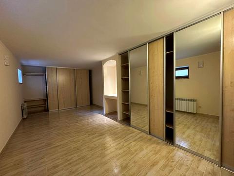 будинок за адресою Центральна