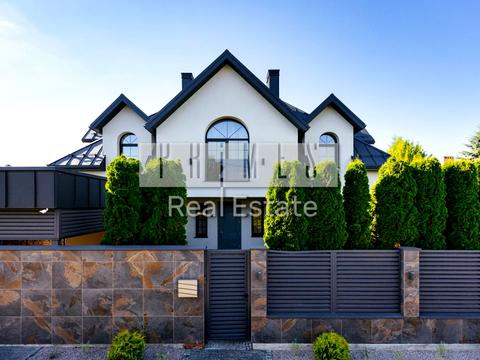 дом по адресу Садовая ул.