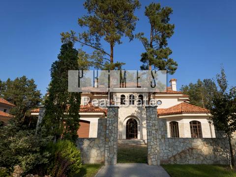 будинок за адресою Вишгородська вул., 1