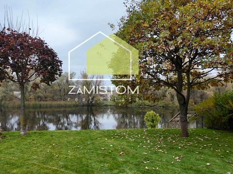 будинок за адресою Кар'єрна вул., 28