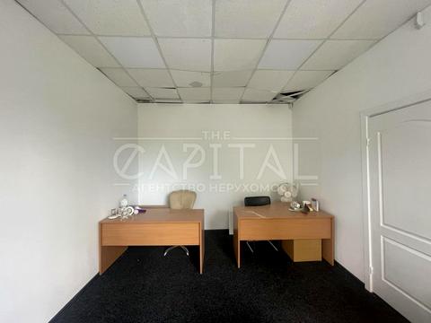 комерційна за адресою Юрія Іллєнка вул. (Мельникова), 5