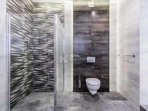 будинок за адресою 8-ма Абрикосова вул.