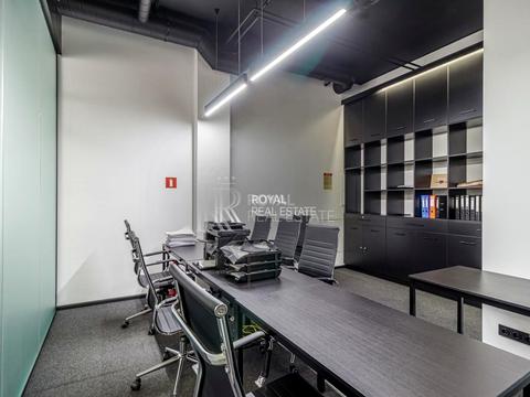 комерційна за адресою Антоновича вул. (Горького), 74-78