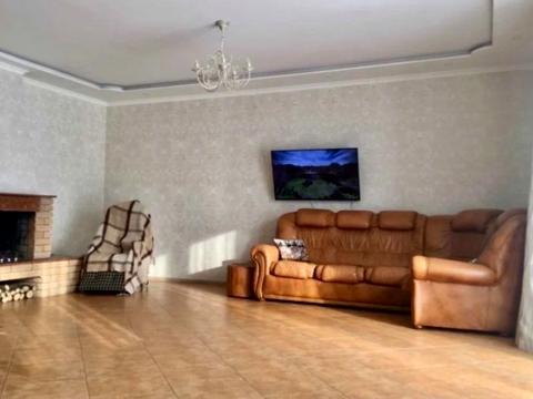 будинок за адресою Юності вул.