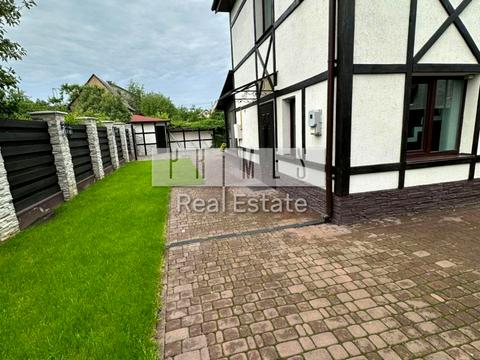 будинок за адресою Богатирська вул., 32