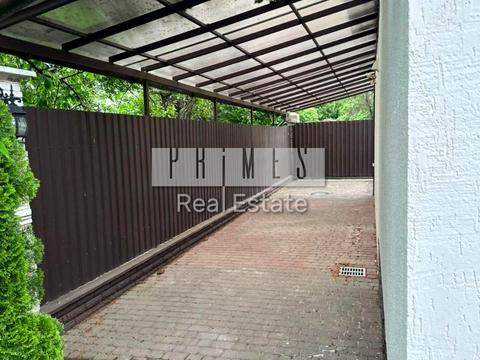 будинок за адресою Богатирська вул., 32