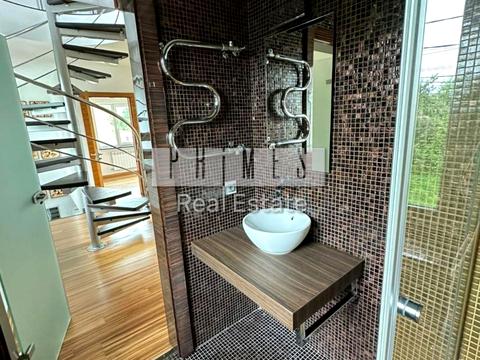 будинок за адресою Богатирська вул., 32