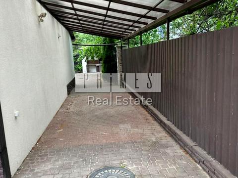 будинок за адресою Богатирська вул., 32