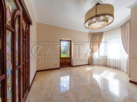 будинок за адресою с. Вишеньки, Кар'єрна вул.