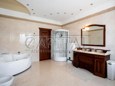 будинок за адресою с. Вишеньки, Кар'єрна вул.