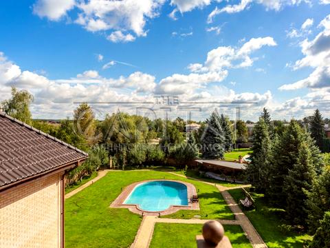 будинок за адресою с. Вишеньки, Кар'єрна вул.