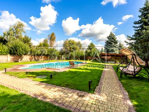 будинок за адресою с. Вишеньки, Кар'єрна вул.