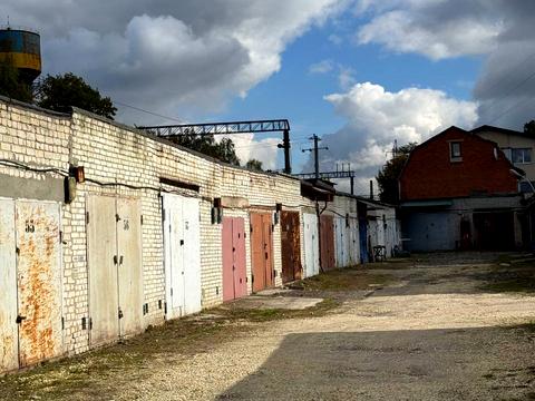 коммерческая по адресу Курмановича ул. (Чапаєва), 15