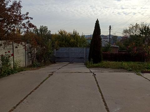 комерційна за адресою Андріївська вул. (Кубасова), 19