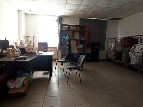 комерційна за адресою Андріївська вул. (Кубасова), 19