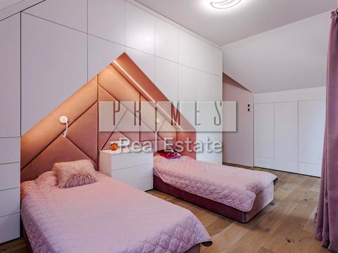 будинок за адресою Військова вул.