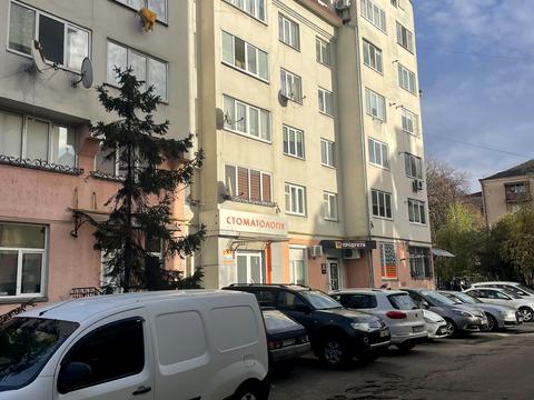 квартира за адресою Вовчинецька вул., 28