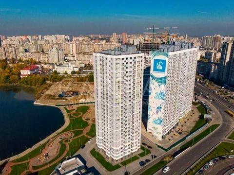 комерційна за адресою Ревуцького вул., 40-В