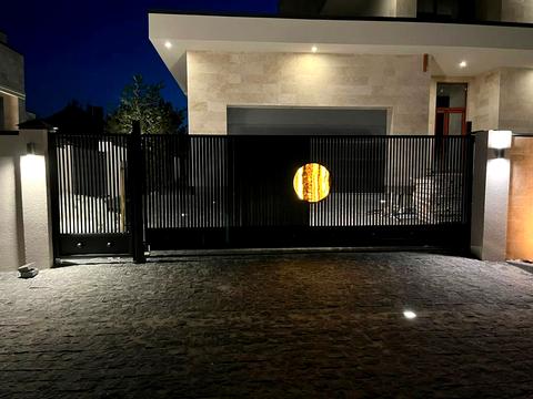 дом по адресу Садовая ул.