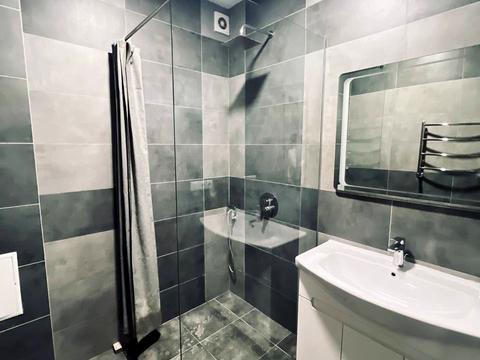 квартира по адресу Ульяны Кравченко ул., 8