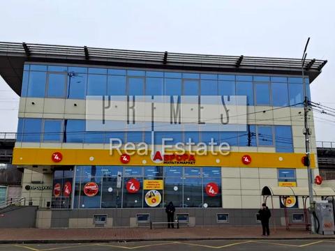 комерційна за адресою Набережно-Печерська дорога вул., 10