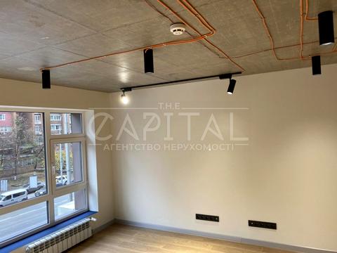 коммерческая по адресу Антоновича ул. (Горького), 131